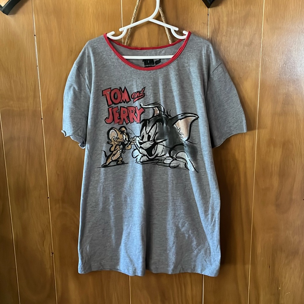 🐱🐭Tom & Jerry / size Large / grey with red around collar